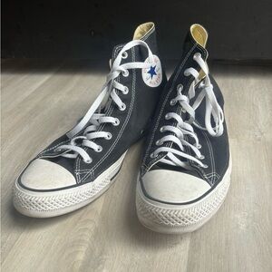 Men’s Converse Black and White Sneakers